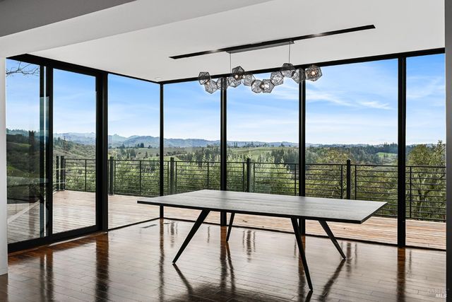 5232 Maacama Ridge Rd, Healdsburg, CA 95448