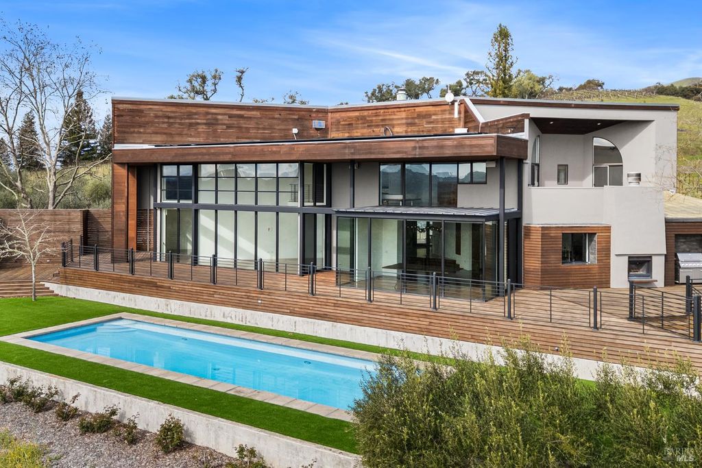 5232 Maacama Ridge Rd, Healdsburg, CA 95448