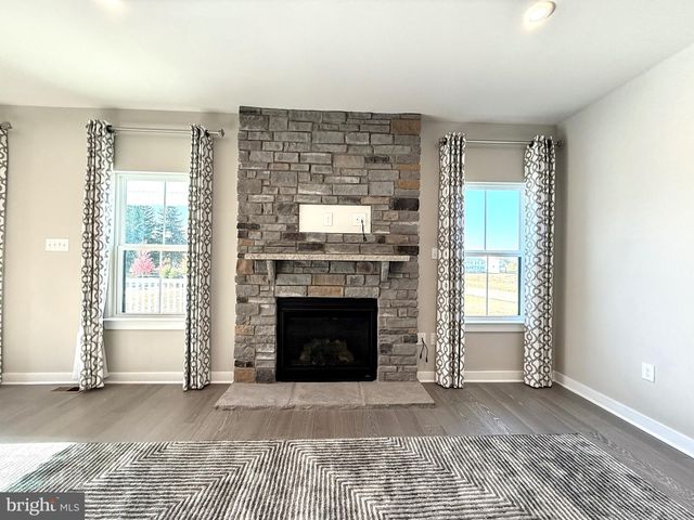 1126 MILES CT, Cheltenham, PA 19012