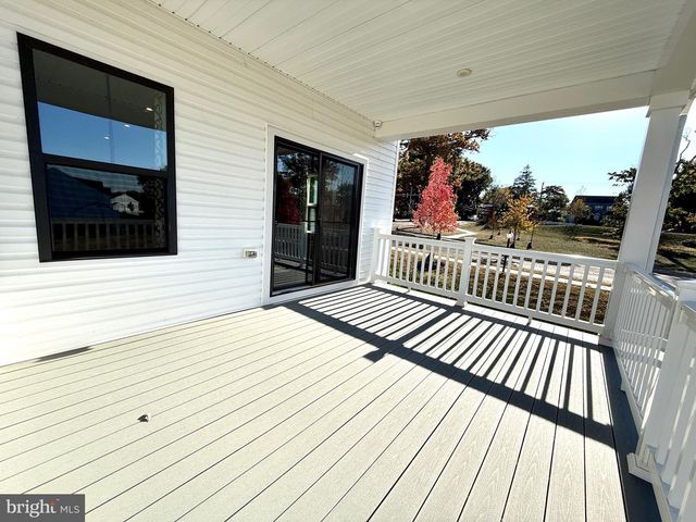 1126 MILES CT, Cheltenham, PA 19012