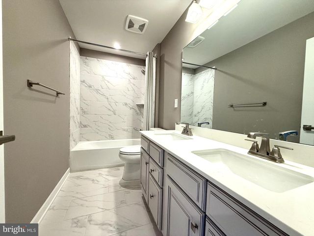 1126 MILES CT, Cheltenham, PA 19012