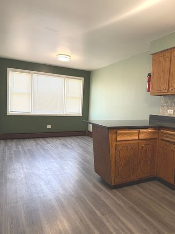6637 S Whipple Street 2, Chicago, IL 60629