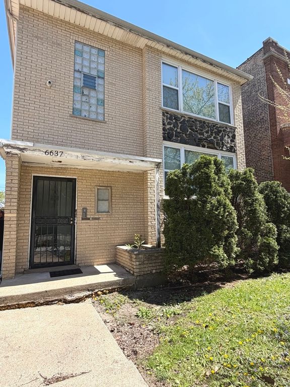 6637 S Whipple Street 2, Chicago, IL 60629