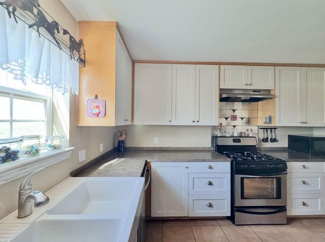 2334 CR 464, Elgin, TX 78621