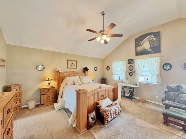 2334 CR 464, Elgin, TX 78621