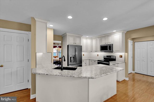 128 MACINTOSH DR, Palmyra, PA 17078