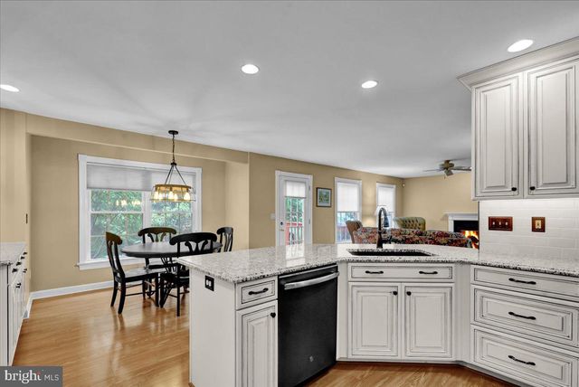 128 MACINTOSH DR, Palmyra, PA 17078