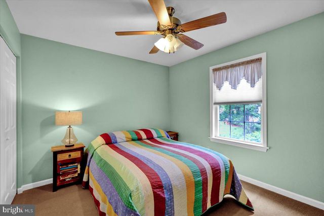 128 MACINTOSH DR, Palmyra, PA 17078