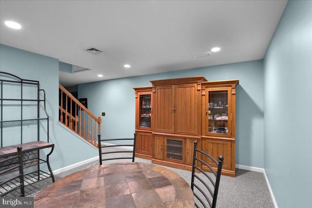 128 MACINTOSH DR, Palmyra, PA 17078