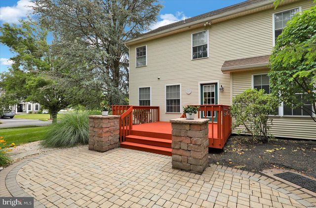 128 MACINTOSH DR, Palmyra, PA 17078