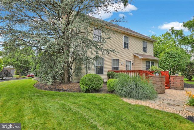 128 MACINTOSH DR, Palmyra, PA 17078
