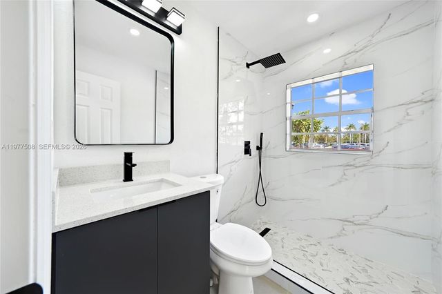 18220 NW 31st Ave, Miami Gardens, FL 33056