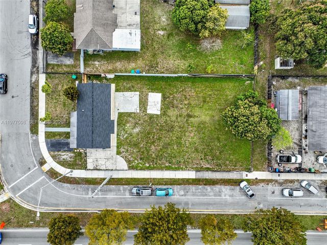 18220 NW 31st Ave, Miami Gardens, FL 33056