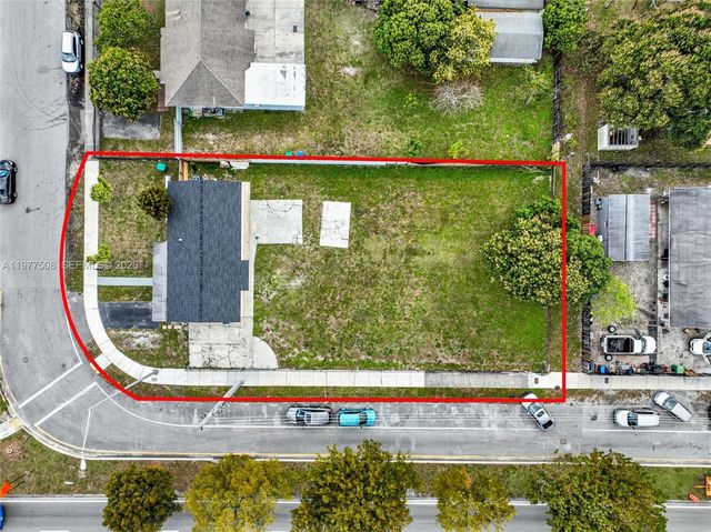 18220 NW 31st Ave, Miami Gardens, FL 33056