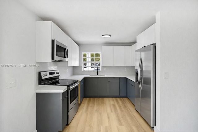 18220 NW 31st Ave, Miami Gardens, FL 33056