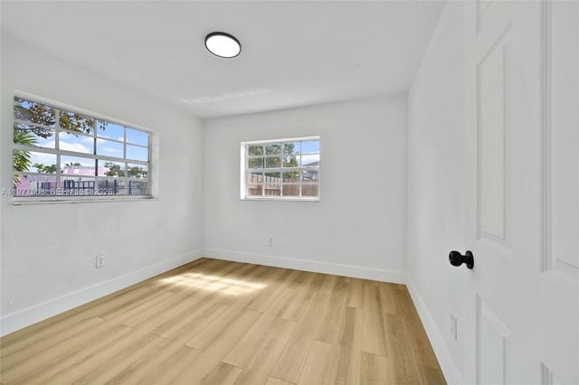 18220 NW 31st Ave, Miami Gardens, FL 33056