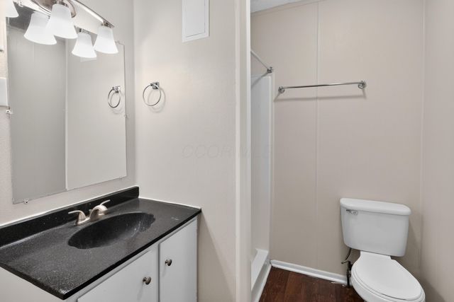 355 Woodlawn Avenue, Columbus, OH 43228