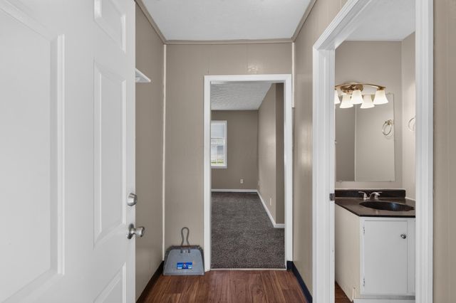 355 Woodlawn Avenue, Columbus, OH 43228