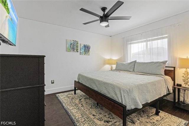 1932 SW 2nd PL, Cape Coral, FL 33991