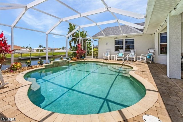 1932 SW 2nd PL, Cape Coral, FL 33991