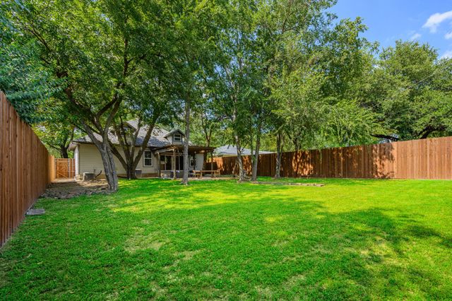 1516 S Oak Cliff Boulevard, Dallas, TX 75208