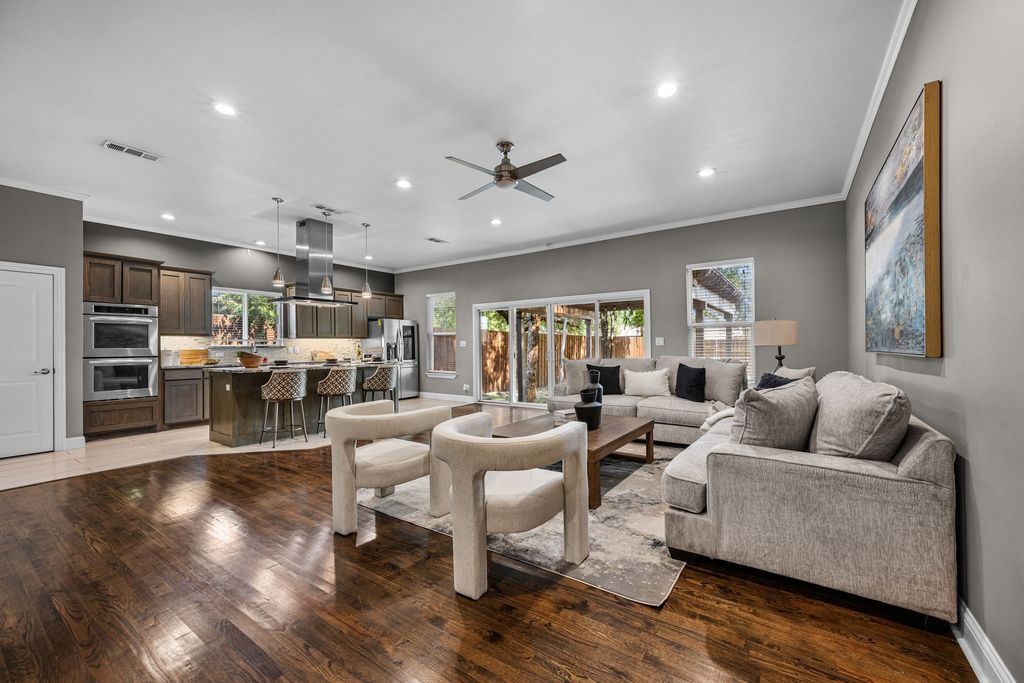 1516 S Oak Cliff Boulevard, Dallas, TX 75208