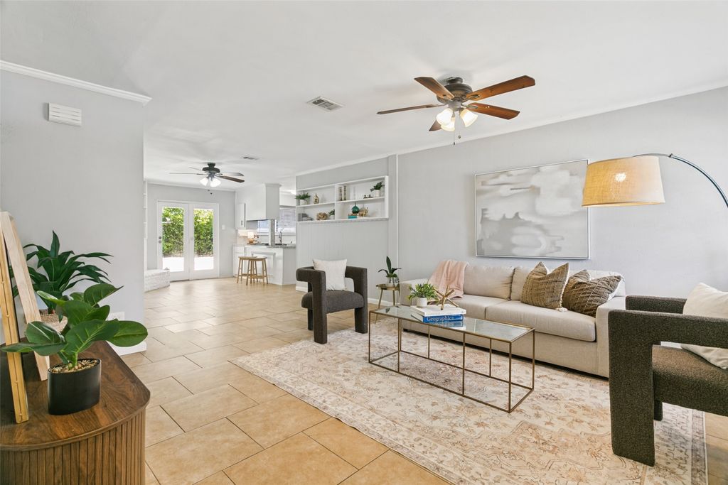 1056 Easy Street, Grapevine, TX 76051 — photo 3