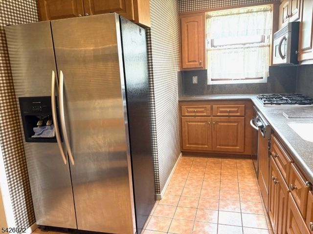 525 Forest Ave, Lyndhurst Twp., NJ 07071