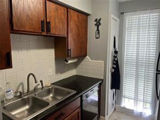 12500 Sandpiper Drive 57, Houston, TX 77035