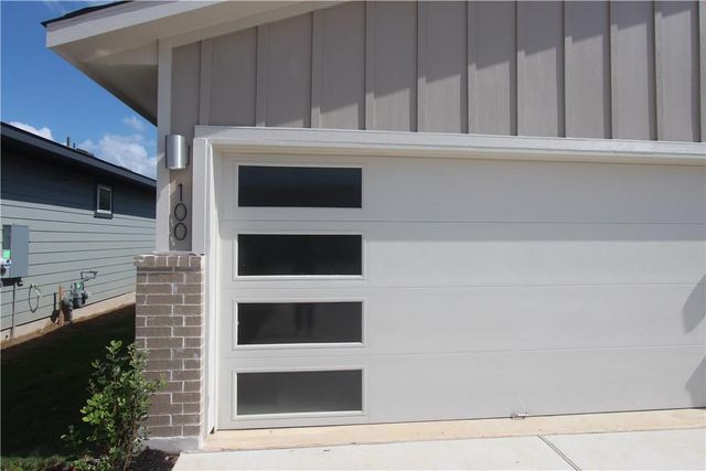 100 Centuryplant RD, Leander, TX 78641