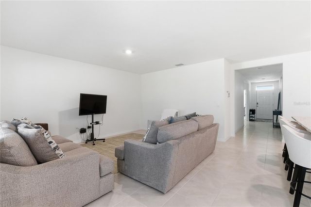 1348 HANOVERIAN DRIVE, Lake Alfred, FL 33850