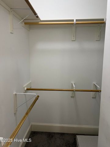 2013 Croyden Circle B, Greenville, NC 27834