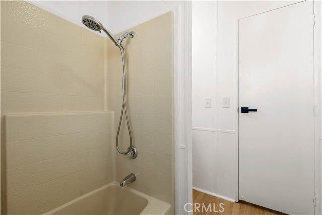 9161 Santa Fe 63, Hesperia, CA 92345