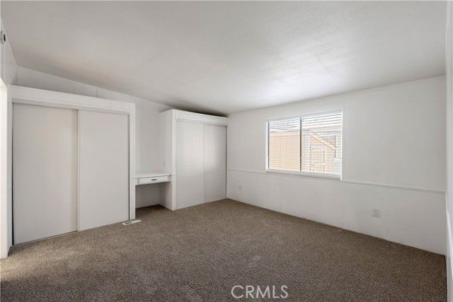 9161 Santa Fe 63, Hesperia, CA 92345