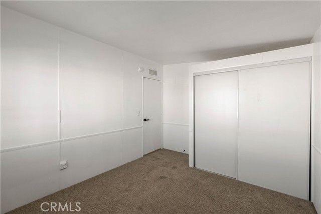 9161 Santa Fe 63, Hesperia, CA 92345