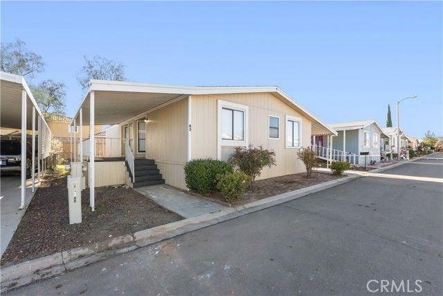 9161 Santa Fe 63, Hesperia, CA 92345