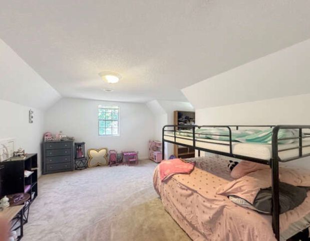 127 Lena Sykes Rd, Dover, TN 37058