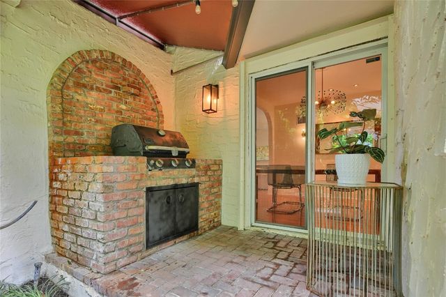 716 SE 7th Street, Fort Lauderdale, FL 33301