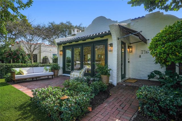 716 SE 7th Street, Fort Lauderdale, FL 33301