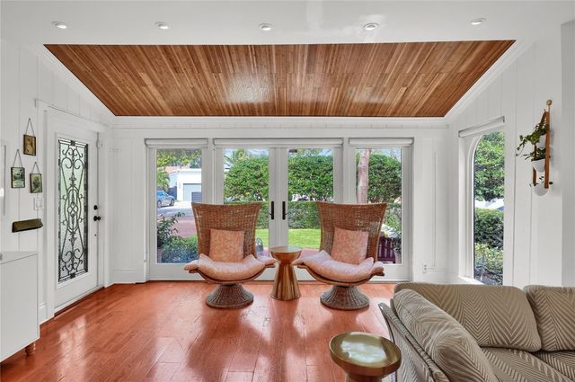 716 SE 7th Street, Fort Lauderdale, FL 33301