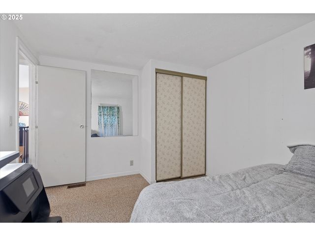 353 N DEERLANE Dr, Otis, OR 97368