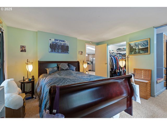 353 N DEERLANE Dr, Otis, OR 97368