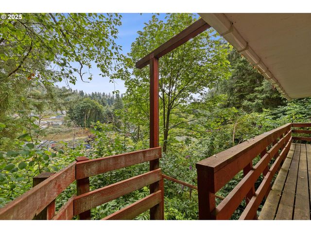 353 N DEERLANE Dr, Otis, OR 97368
