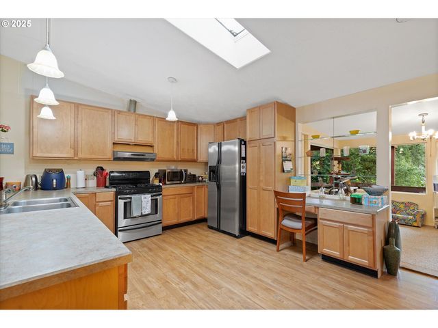 353 N DEERLANE Dr, Otis, OR 97368