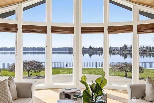 3417 204th Avenue Ct E, Lake Tapps, WA 98391