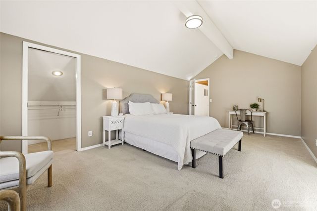 3417 204th Avenue Ct E, Lake Tapps, WA 98391