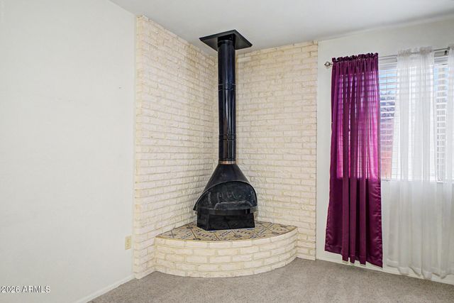 3753 W DALPHIN Road, Phoenix, AZ 85051