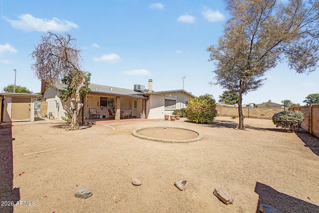 3753 W DALPHIN Road, Phoenix, AZ 85051