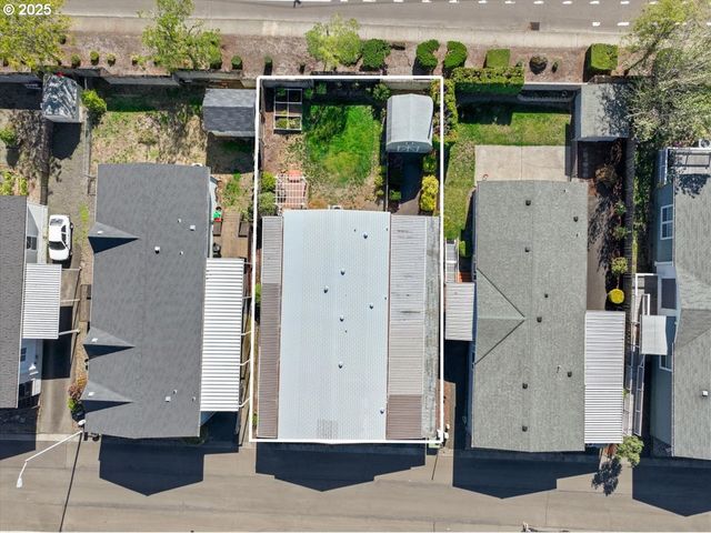 7455 Se KING Rd 11, Milwaukie, OR 97222