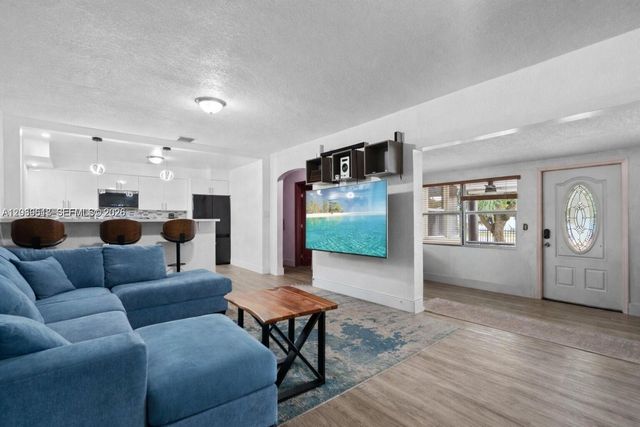 65 NW 118th Street, Miami, FL 33168